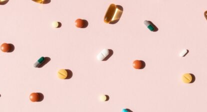 the-best-time-to-take-vitamins,-according-to-experts