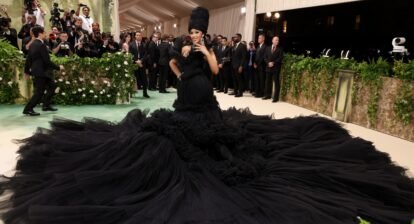 met-gala-2024-red-carpet-looks:-see-every-celebrity-outfit-and-dress-from-last-night