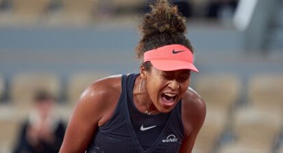 in-the-match-of-the-year,-naomi-osaka-comes-this-close-to-knocking-iga-swiatek-out-in-the-second-round-of-the-french-open